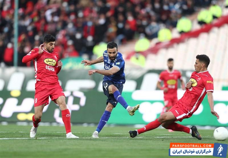 جواد الله وردی : سرمربی پرسپولیس باید پختهتر عمل کند ؛ فوتبال را به سیرک و کودکستان تبدیل کردهایم