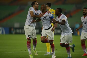 برخورد بازیکن الغرافه با سینا مریدی