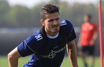 وریا غفوری در استقلال