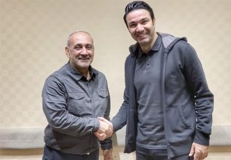 حمیدرضا گرشاسبی مدیرعامل پرسپولیسی فولاد خوزستان : در قرارداد جواد نکونام حق فسخ وجود ندارد و حضورش در استقلال شایعه است