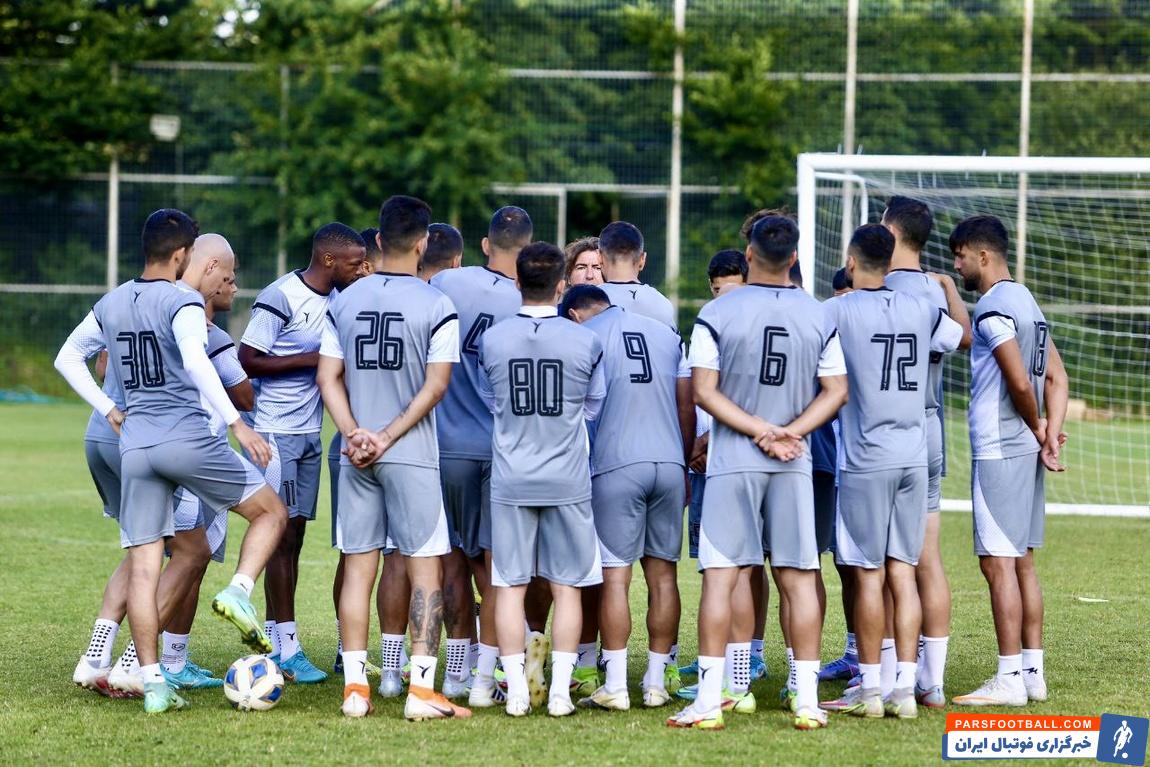 تمرین استقلال در ترکیه