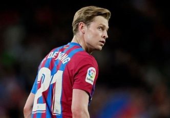 منچستریونایتد و بایرن مونیخ به دنبال جذب دیونگ