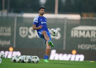 بازیکن پیشین بنفیکا با انتشار تصویری عجیب، به باخت تیم پورتو با حضور مهدی طارمی مهاجم ایران واکنش نشان داد.