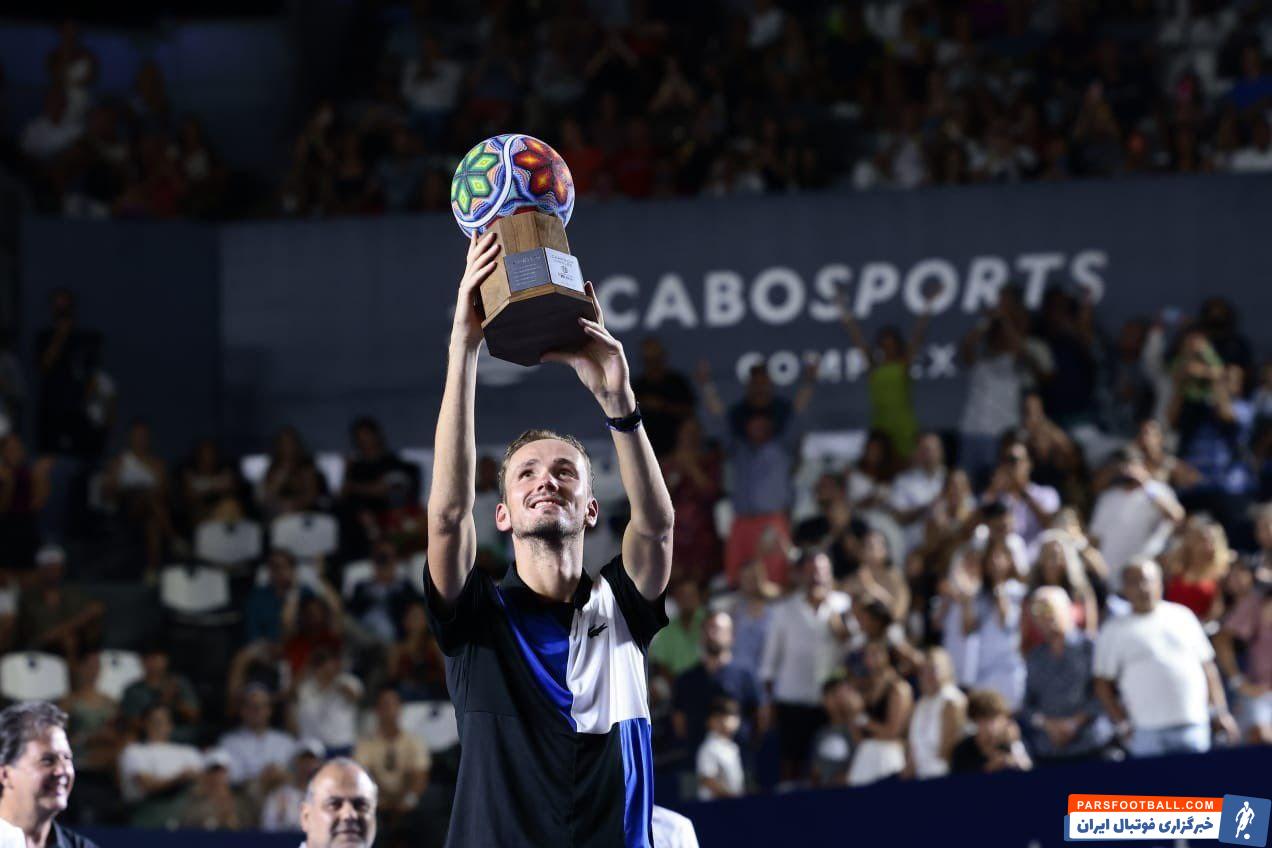 چهاردهمین قهرمانی دنیل مدودف در تنیس مردان ATP