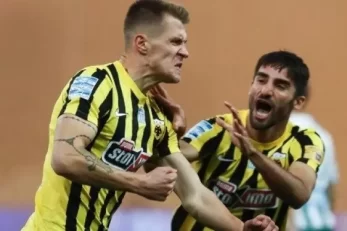 آ.اک آتن در حضور ستاره های ایرانی خود به پیروزی رسید