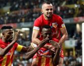 پیروزی کایسری اسپور برابر آنتالیا اسپور در شب غیبت سیدمجید حسینی و علی کریمی