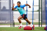 تایید حضور ژول کنده در ال کلاسیکو توسط حساب توئیتری بارسلونا