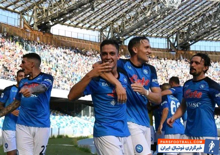 صعود مقتدرانه ناپولی با گلباران آژاکس در خانه