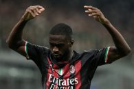 باخت میلان برابر چلسی با اخراج جنجالی فیکایو توموری