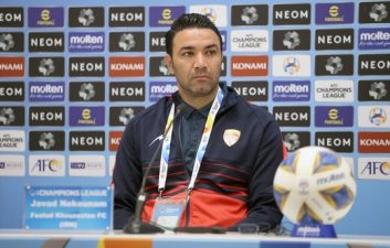 جواد نکونام از سرمربیگری فولاد خوزستان استعفا داد
