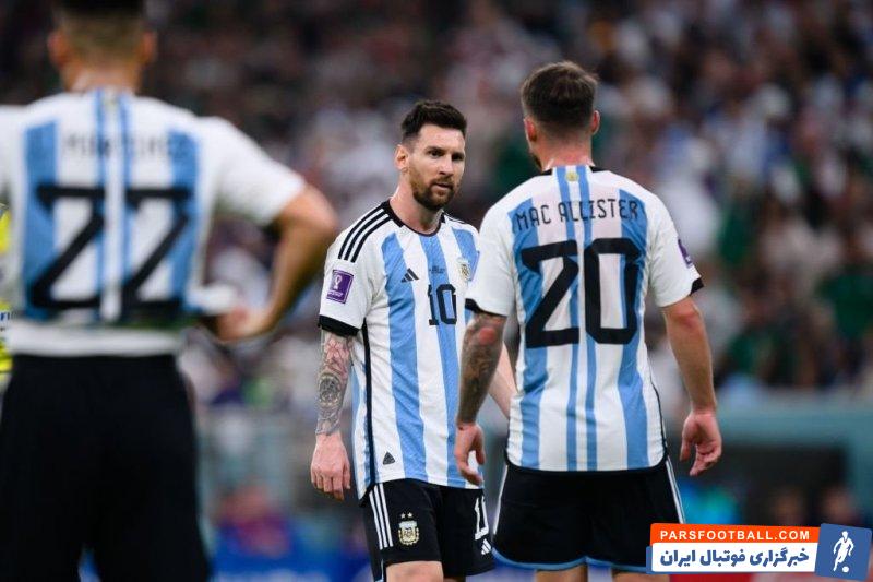 مک آلیستر و لیونل مسی