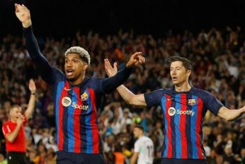 لواندوفسکی : امیدوارم که مسی به تیم برگردد