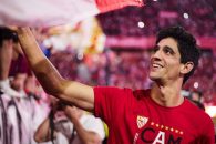 بونو ؛ خوزه لوئیس مندیلیبار، سرمربی سویا : یاسین بونو جدا میشود