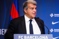 بارسلونا همچنان درگیر مشکل مالی