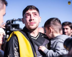 والورده : به خاطر شرایط پسرم وقتی تنها بودم ساعتها اشک میریختم