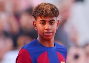 یامال ؛ یامال 16 ساله از بارسلونا در برابر په په 40 ساله از پورتو