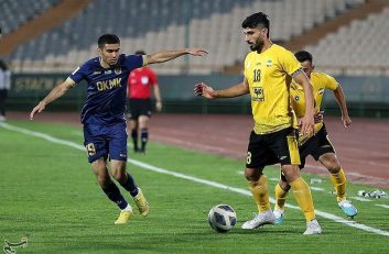 سپاهان ؛ عملکرد عالی میلاد زکی پور در دیدار سپاهان برابر المالیق در لیگ قهرمانان آسیا