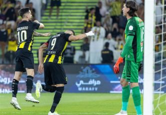 الاتحاد ؛ دستور ویژه به مدافعان کناری الاتحاد برای شرکت در حمله برابر سپاهان