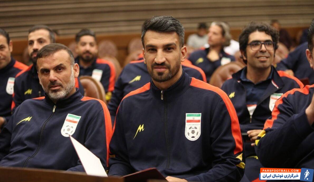 پرسپولیس ؛ حسین ماهینی به حمایت از بازیکنان و گل محمدی پرداخت