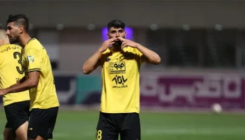 میلاد ؛  میلاد زکی‌پور : از جان مایه می‌گذاریم تا نام سپاهان و ایران را سربلند کنیم