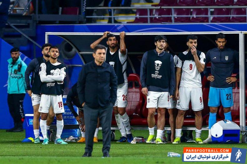تیم ملی ؛ دلهره و استرس بازیکنان نیمکت نشین تیم ملی در دقایق آخر دیدار با هنگ کن