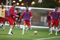 آسیا ؛ گفت و گوی خصوصی امیر قلعه نویی با بازیکنان تیم ملی