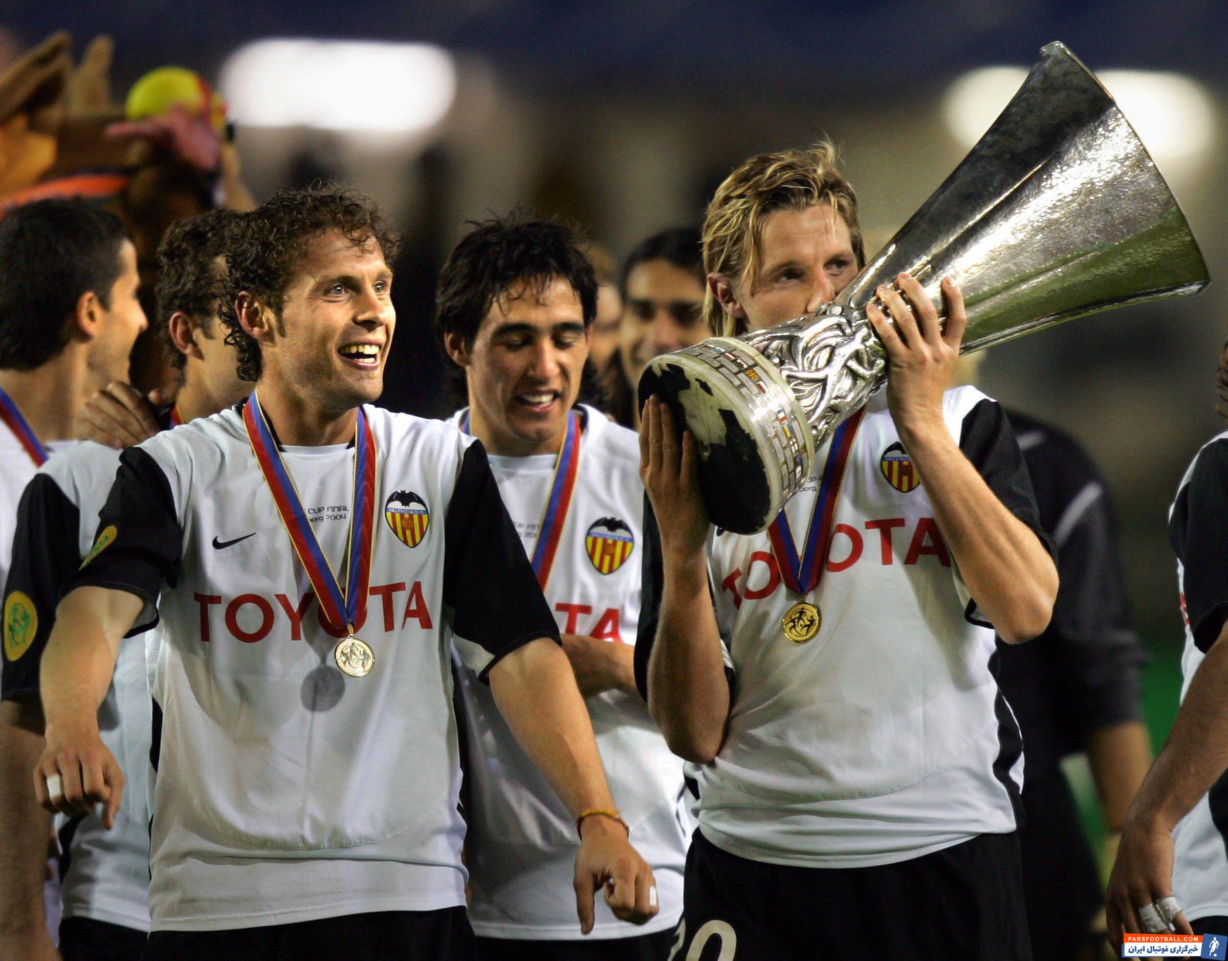 والنسیا ؛ پیراهن های باشگاه والنسیا برای فصل 25-2024