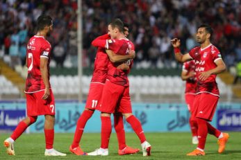 مظفریزاده مدیرعامل باشگاه تراکتور: محرومیت باشگاه تراکتور فعلا اجرایی نخواهد شد