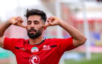 استوری محمد قنبری بازیکن تراکتور پس از شکست پرسپولیس مقابل شمس آذر