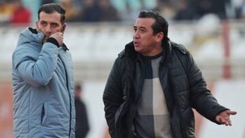 خداداد عزیزی