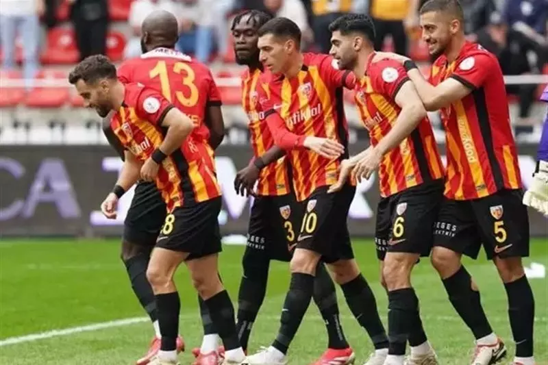 کایسری اسپور در حضوری ستاره ایرانی مقابل آدانا دمیراسپور به برتری رسید