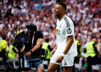 کیلیان امباپه برترین بازیکن فصل لالیگا 2024/2025