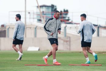 تراکتور با جدایی ریکاردو آلوز ستاره پرتغالی خود مخالفت کرد