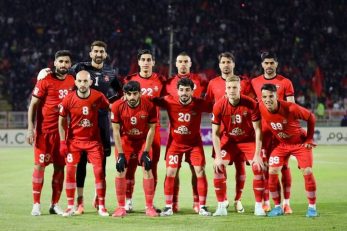 تراکتور از پیراهن اول خود در فصل جدید رونمایی کرد