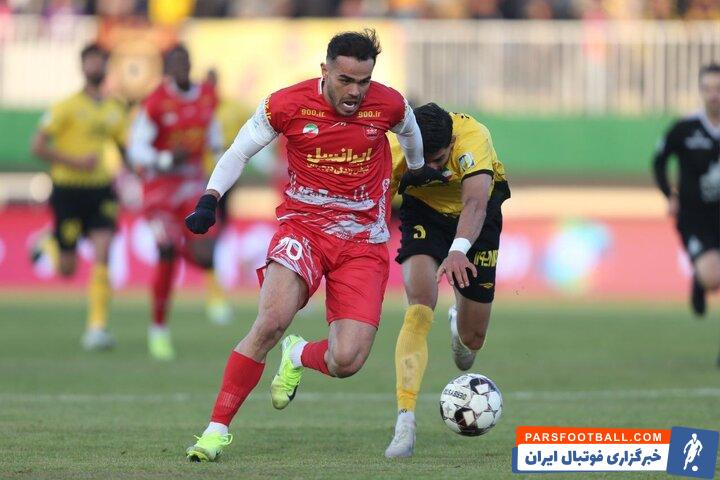 محمد عمری و اوستون اورونوف غایبان دیدار پرسپولیس مقابل فجر سپاسی