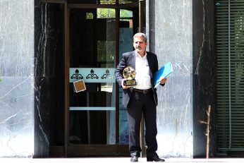 ناصر فریادشیران : قسط اول قرارداد مارک ویلموتس با تیم ملی را از زنوزی قرض گرفتم