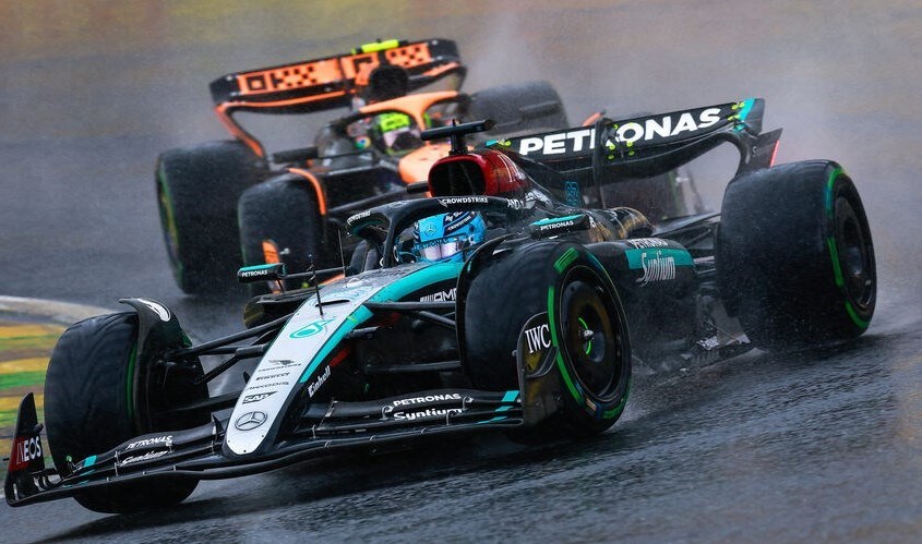 14030814064507336313621210 اتومبیلرانی فرمول یک ,