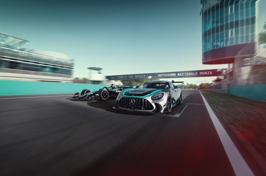 14040625084557791340259410 اتومبیلرانی فرمول یک ,