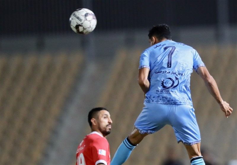 تیم فوتبال پرسپولیس , تیم فوتبال چادرملو ,