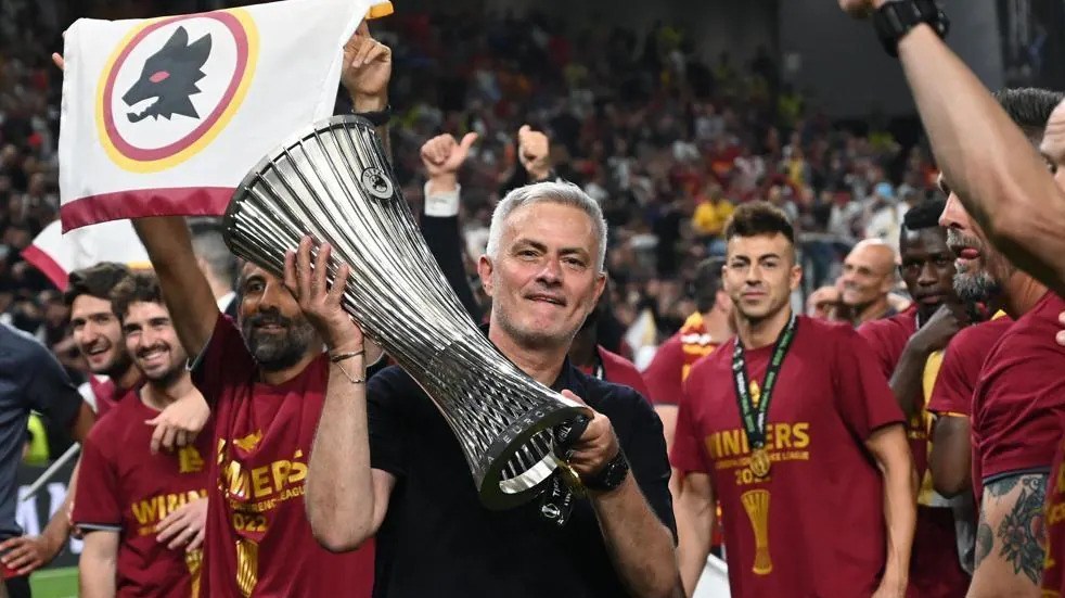 14040707143959708341789510 ژوزه مورینیو , تیم فوتبال چلسی انگلیس , لیگ قهرمانان اروپا ,