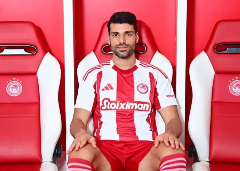 المپیاکوس برای ملی پوشان خود آرزوی موفقیت کرد