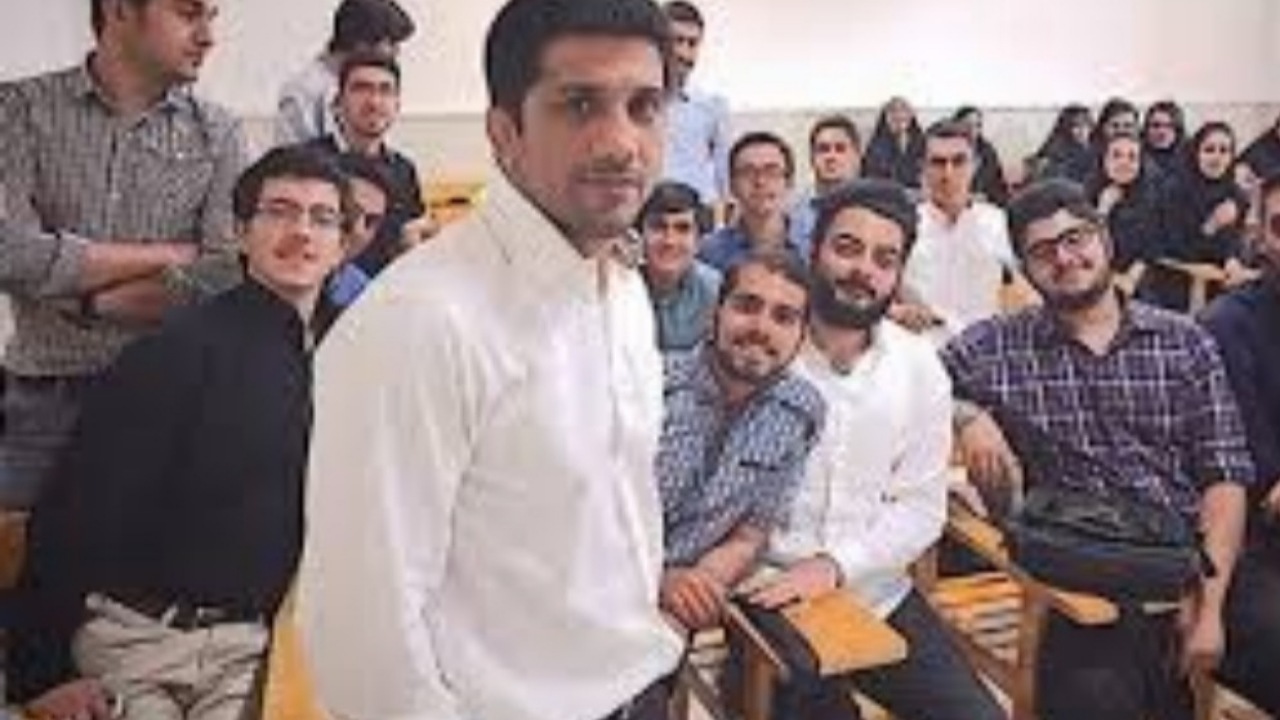 از فوتبال تا تشک کشتی؛ علیرضای کوچک چگونه رئیس بزرگ شد؟ از فوتبال تا تشک کشتی؛ علیرضای کوچک چگونه رئیس بزرگ شد؟