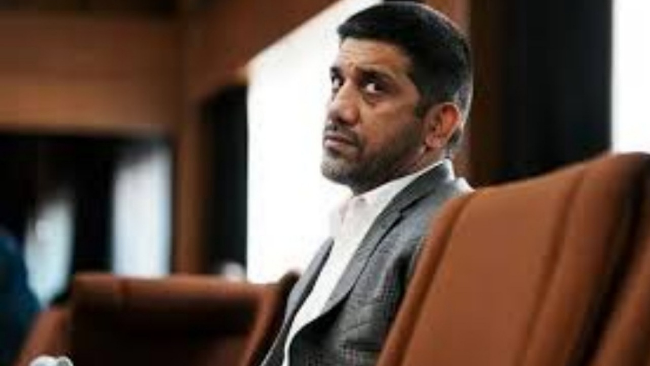 از فوتبال تا تشک کشتی؛ علیرضای کوچک چگونه رئیس بزرگ شد؟ از فوتبال تا تشک کشتی؛ علیرضای کوچک چگونه رئیس بزرگ شد؟