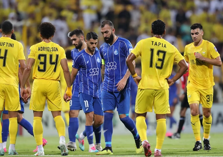 استقلال، سفره‌‌‌ی چرب یا گوشت قربانی؟!