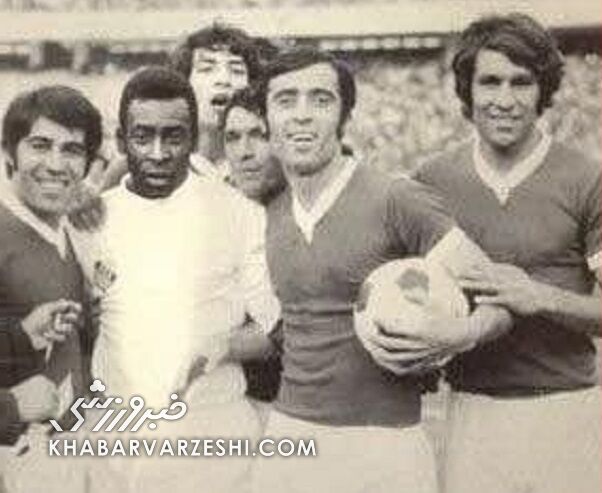 295679 پله در استادیوم آزادی