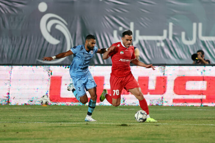 متوقف پرسپولیس برابر چادرملو/ دیدار سخت در زمین ناهموار تختی تهران