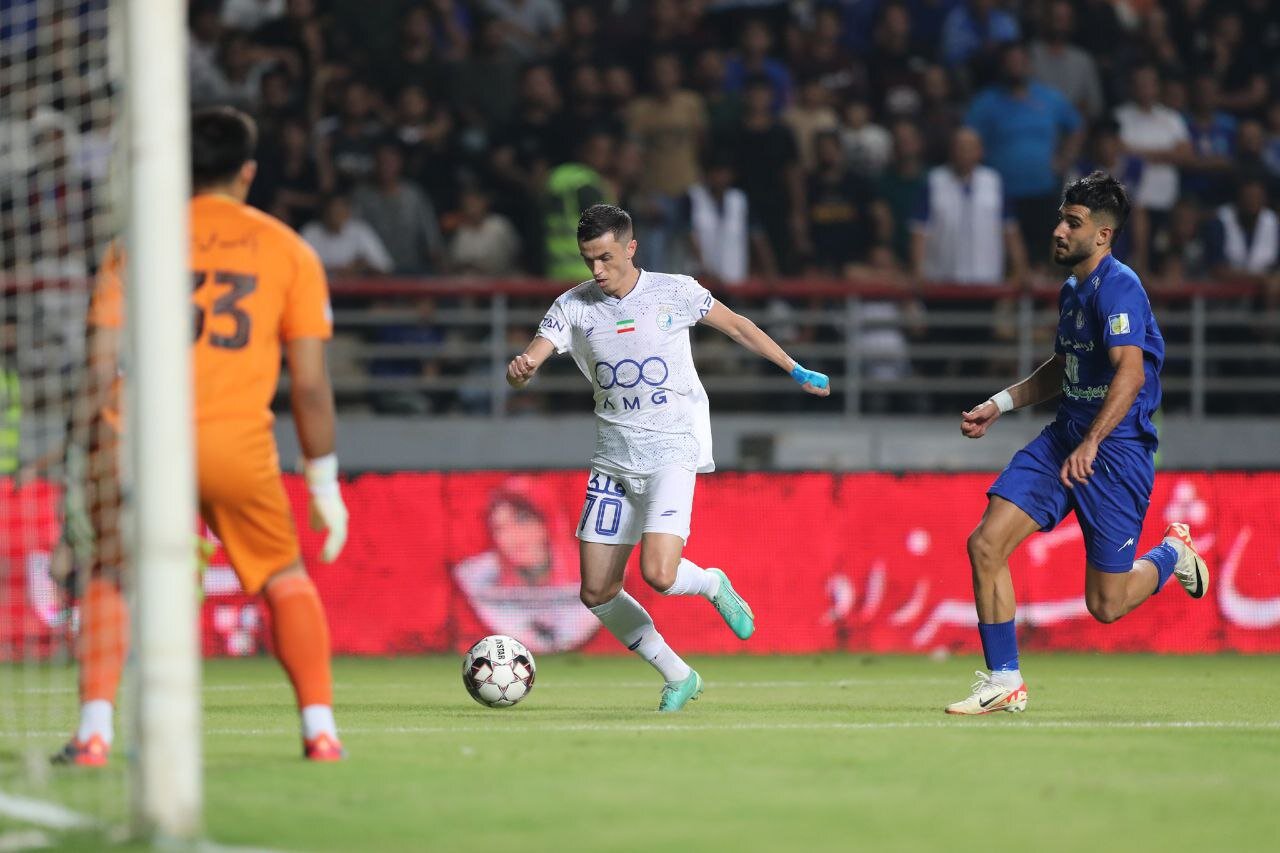 5677171-1 نقش الوصل در مشخص شدن عیار خارجیهای استقلال؛ ساپینتو بهانهای ندارد