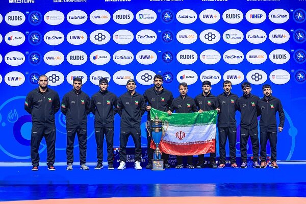 5689848 درس اخلاق سرمربی کشتی فرنگی ایران؛ دو قهرمانی جهان برای حسن رنگرز