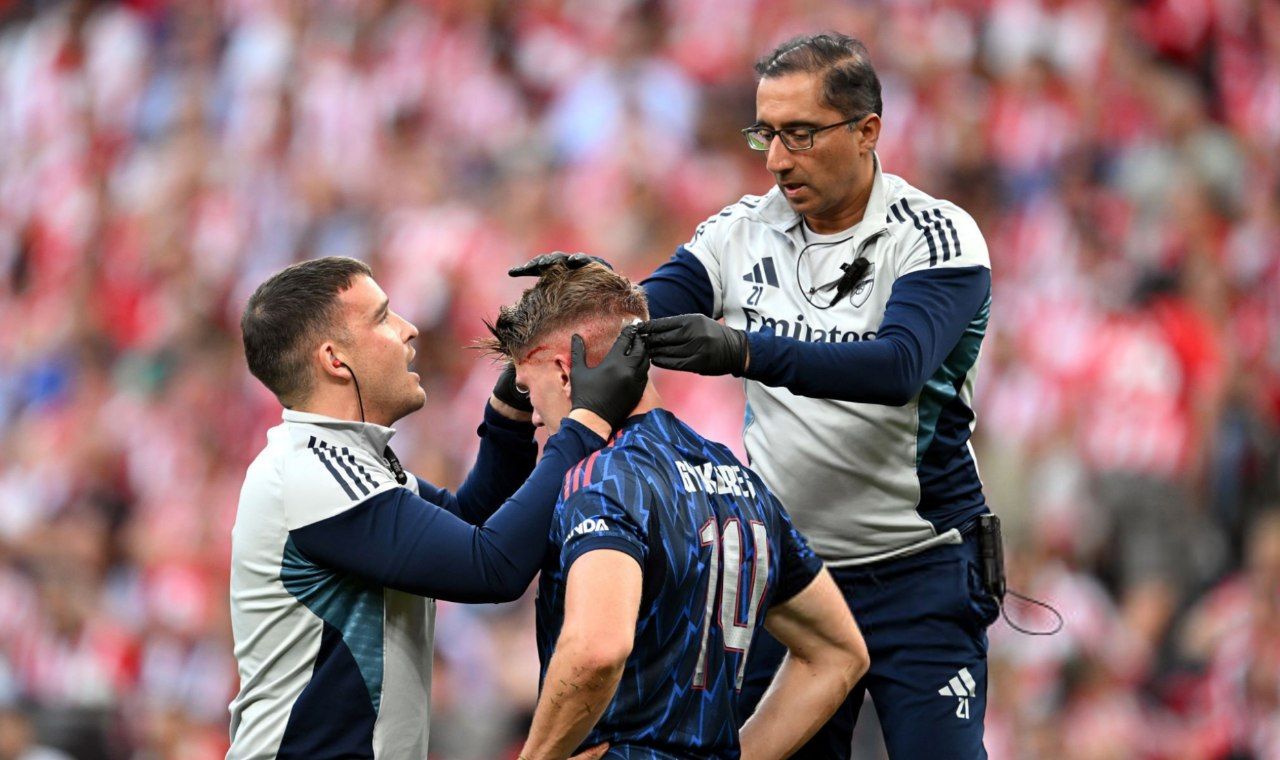 gyokeres_ath_ars_2025 مداوای یوکرس توسط پزشکان