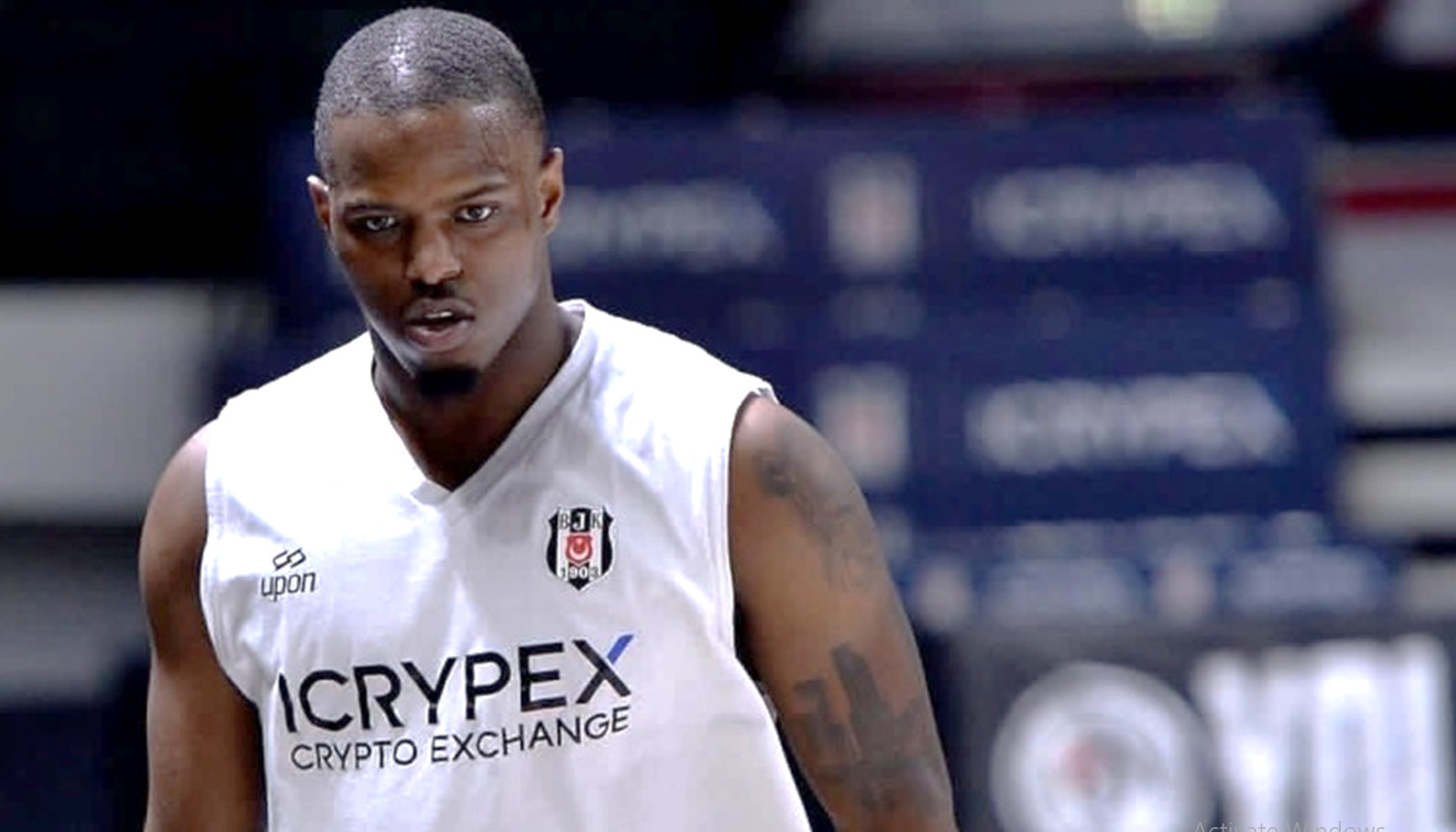 isaiah_whitehead_-_besiktas_basketball_337823-1 آیزایا وایتهد در بسکتبال بشیکتاش